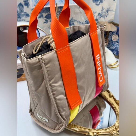🆕 GANNI 🧿 NWT Small Recycled Tech Tote Bag Crossbody, Khaki & Orange - Picture 5 of 14
